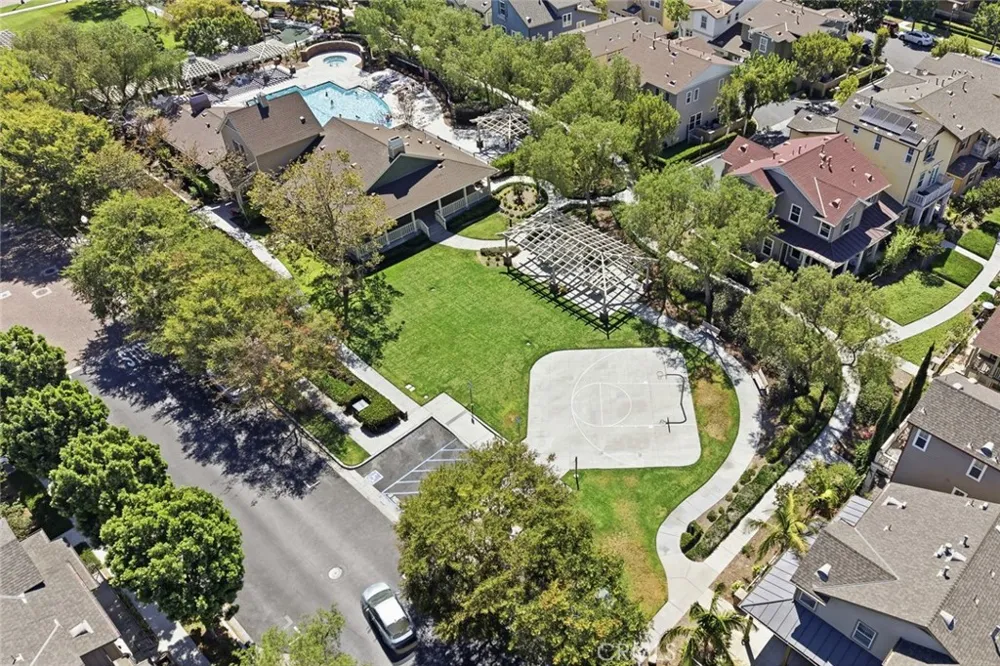 49 Trade Wind Tustin, CA 92782