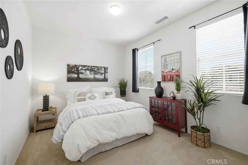 49 Trade Wind Tustin, CA 92782
