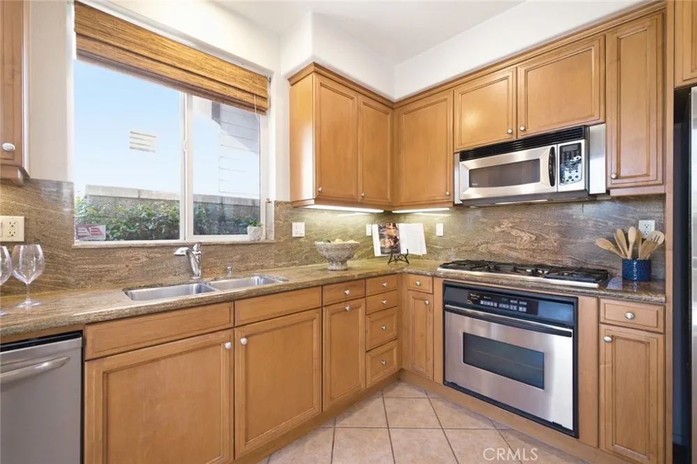 49 Trade Wind Tustin, CA 92782