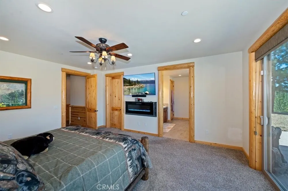 42367 Golden Oak Big Bear Lake, CA 92315