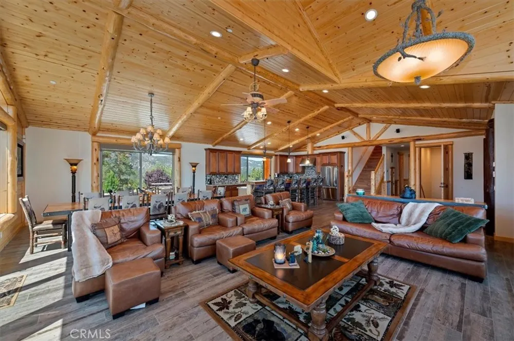 42367 Golden Oak Big Bear Lake, CA 92315