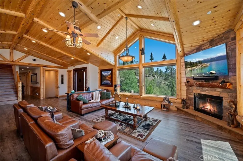 42367 Golden Oak Big Bear Lake, CA 92315