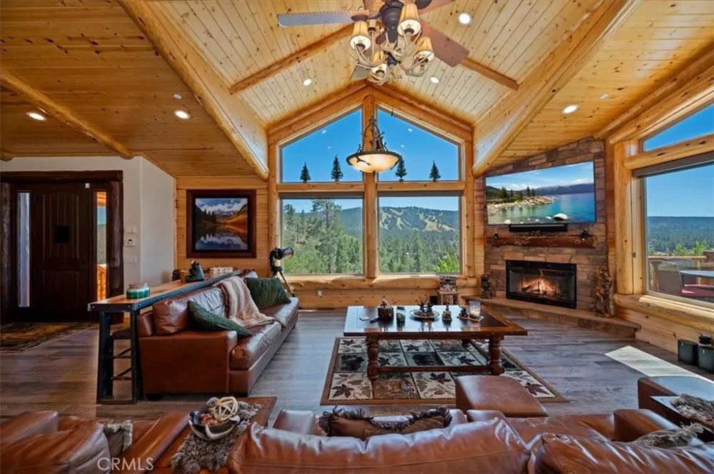 42367 Golden Oak Big Bear Lake, CA 92315