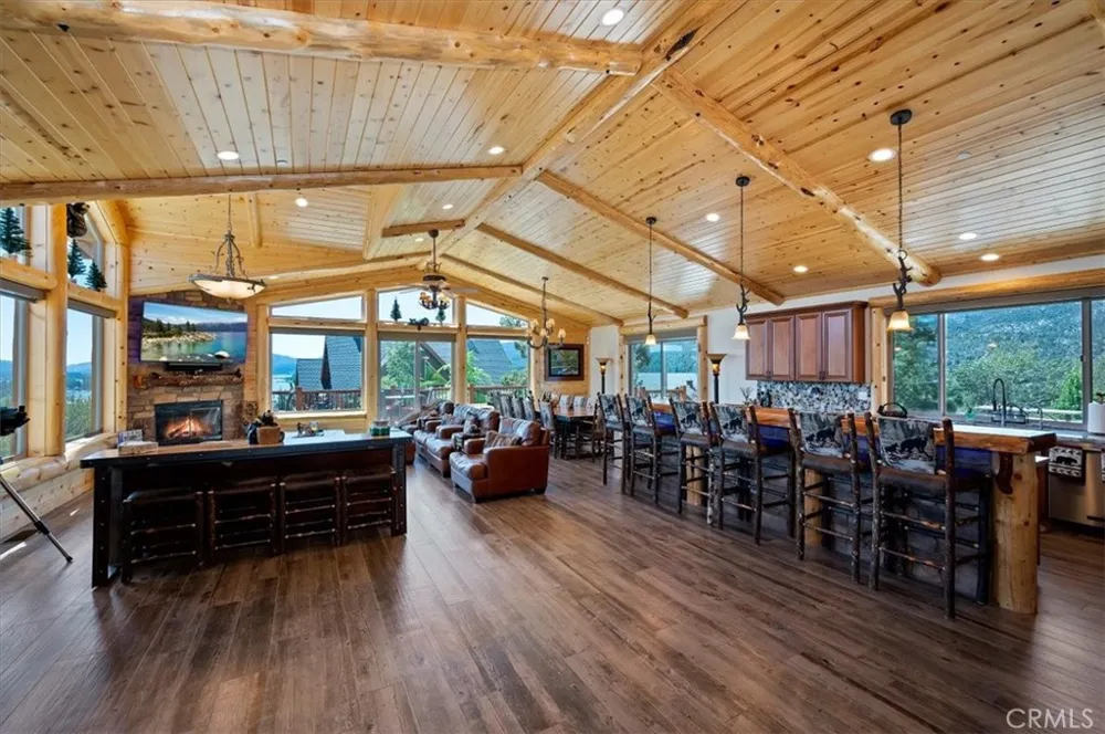 42367 Golden Oak Big Bear Lake, CA 92315