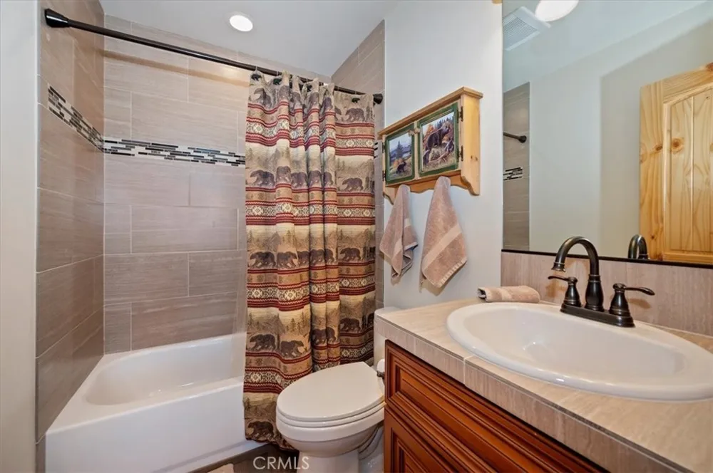 42367 Golden Oak Big Bear Lake, CA 92315