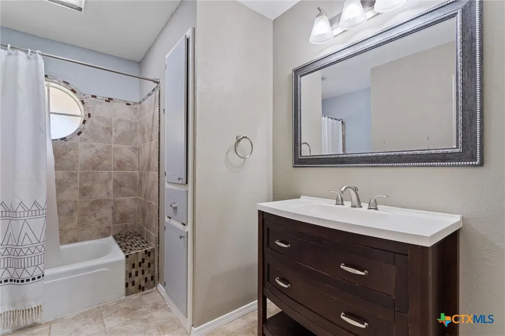 1601 O'kelley Road Rockdale, TX 76567