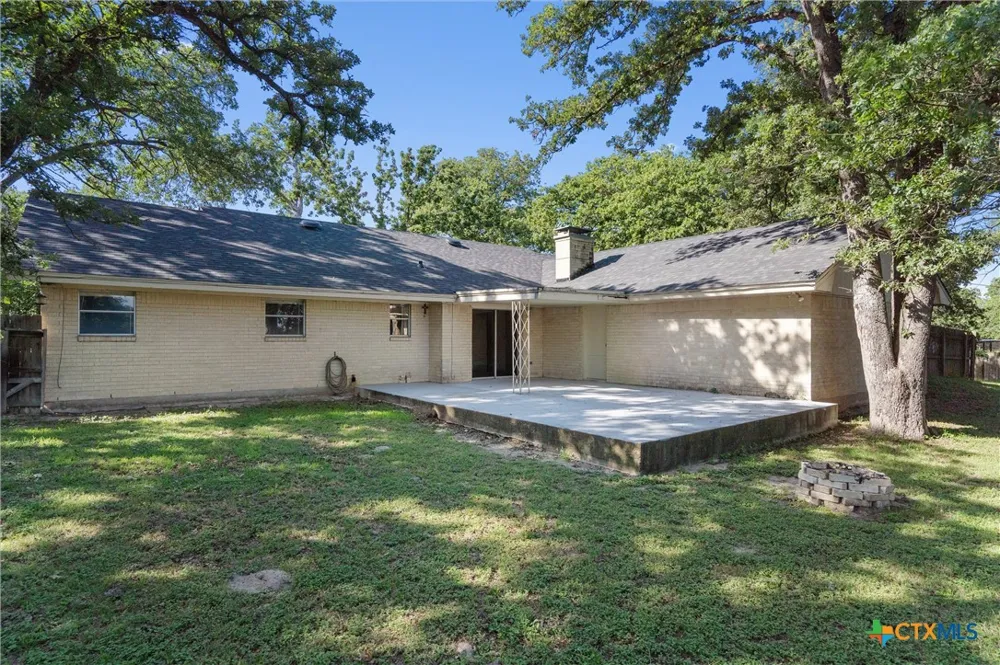1601 O'kelley Road Rockdale, TX 76567