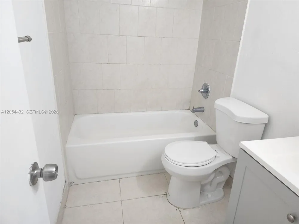 642 E 2nd Ave #B Hialeah, FL 33010