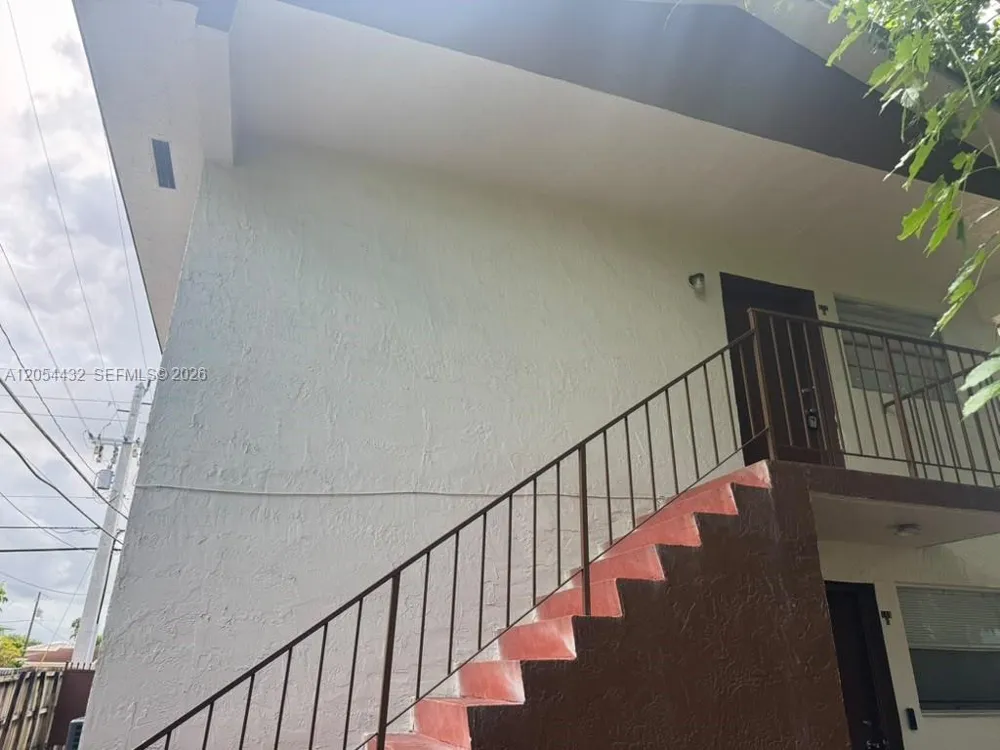 642 E 2nd Ave #B Hialeah, FL 33010