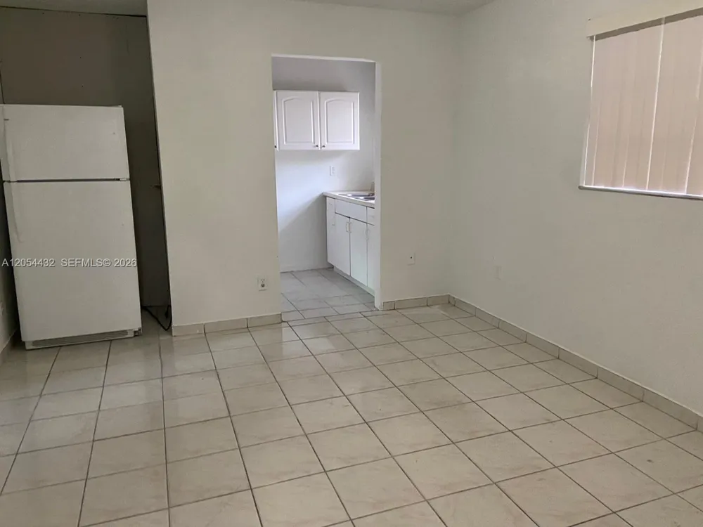 642 E 2nd Ave #B Hialeah, FL 33010