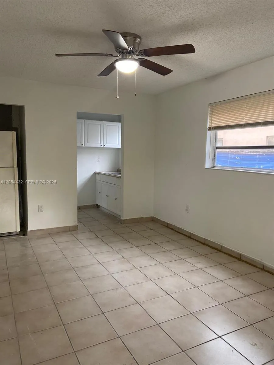 642 E 2nd Ave #B Hialeah, FL 33010