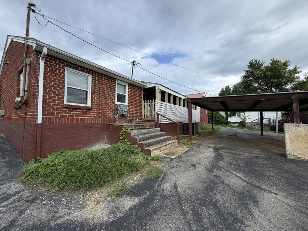 266 Sparta St Spencer, TN 38585