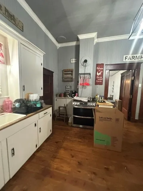 490 E Holley Alba, TX 75410