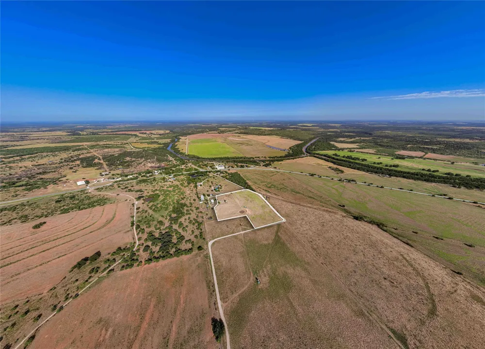 Lively Lane Graham, TX 76450