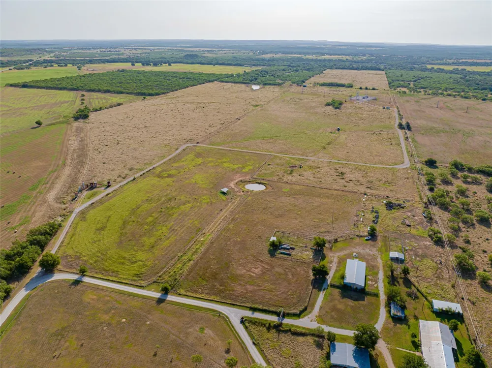 Lively Lane Graham, TX 76450