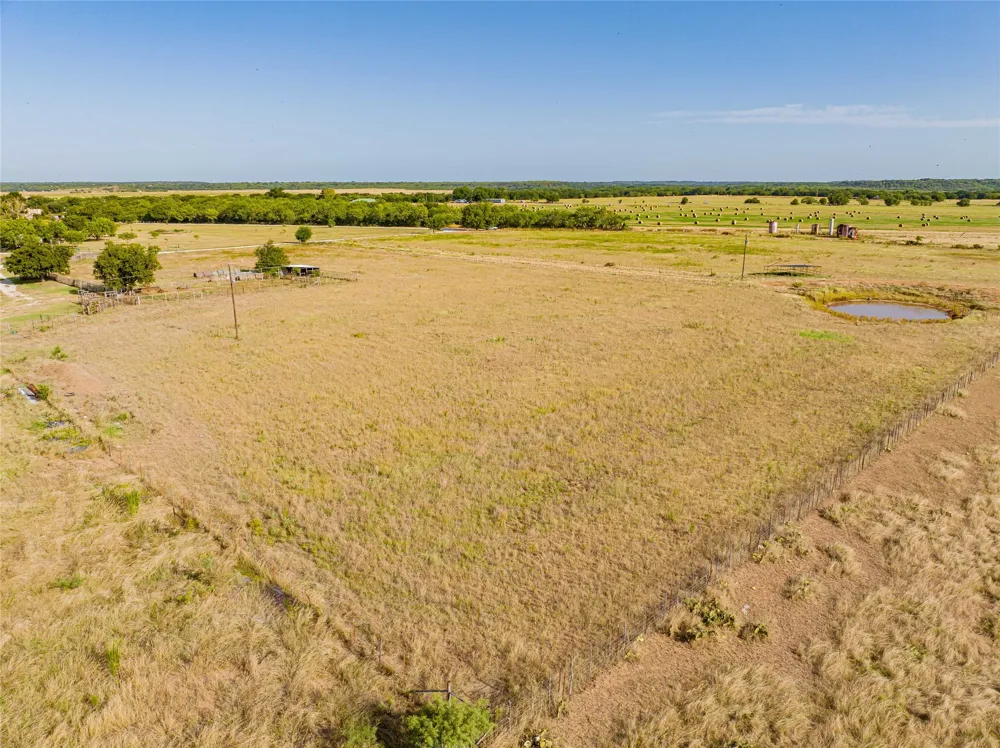 Lively Lane Graham, TX 76450