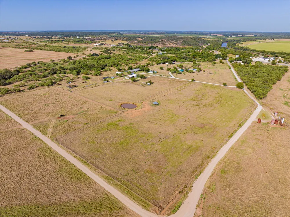 Lively Lane Graham, TX 76450