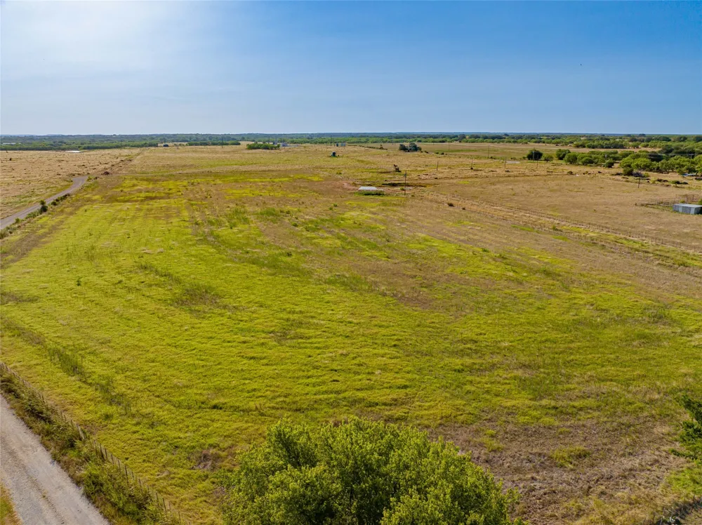 Lively Lane Graham, TX 76450