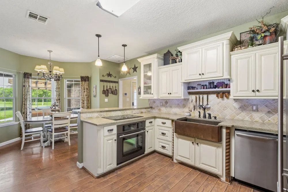 1824 Rymal Road Alvin, TX 77511