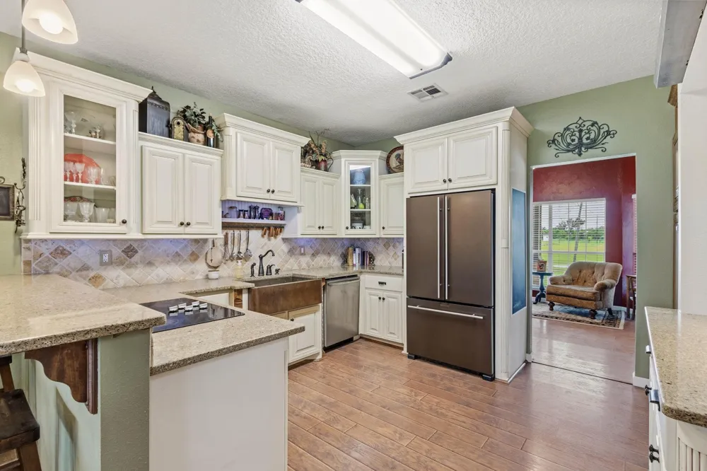 1824 Rymal Road Alvin, TX 77511