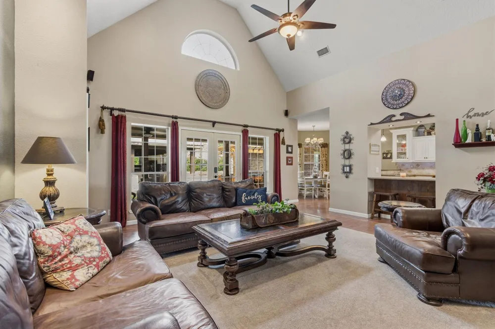 1824 Rymal Road Alvin, TX 77511