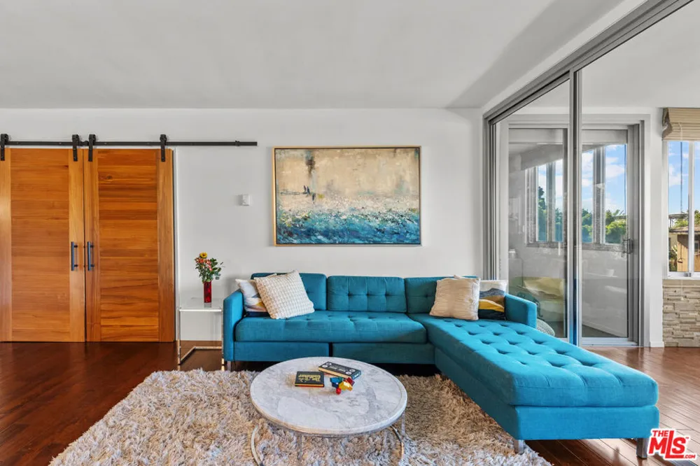8701 Delgany Avenue #112 Playa del Rey, CA 90293