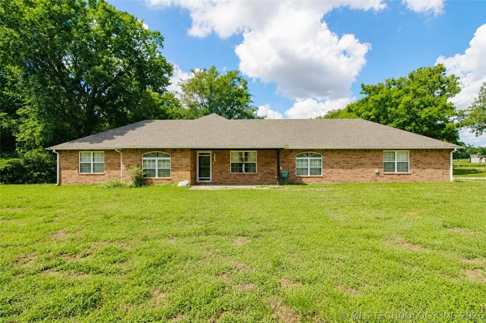 19183 S Prairie Bell Road Morris, OK 74445