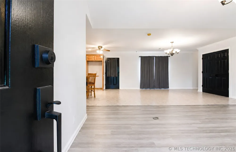 19183 S Prairie Bell Road Morris, OK 74445