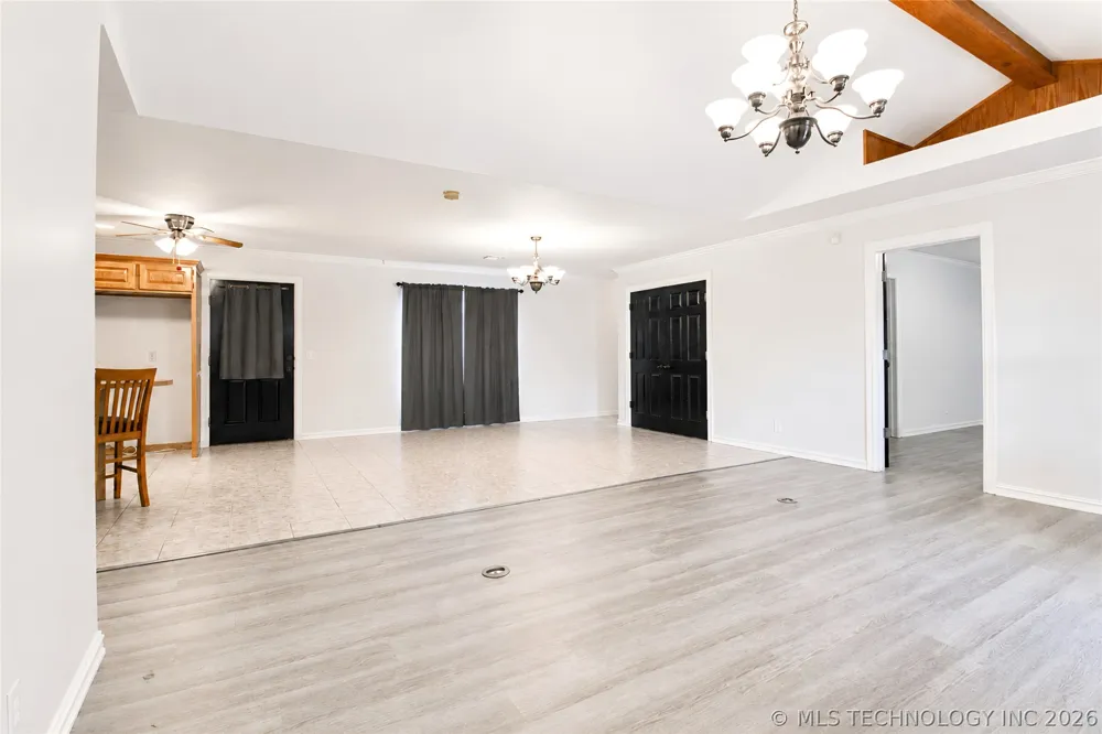 19183 S Prairie Bell Road Morris, OK 74445
