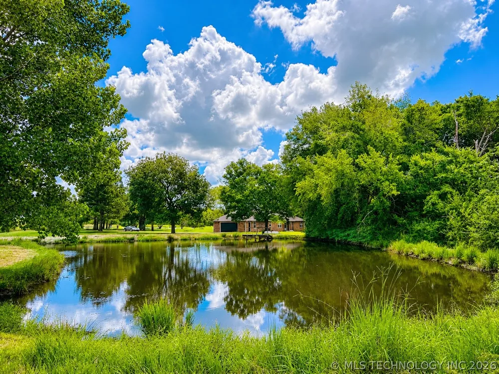 19183 S Prairie Bell Road Morris, OK 74445