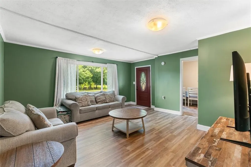 163 Ben Putnam Road Resaca, GA 30735