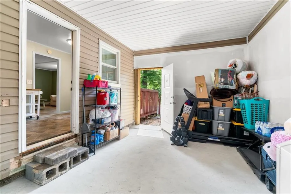 163 Ben Putnam Road Resaca, GA 30735