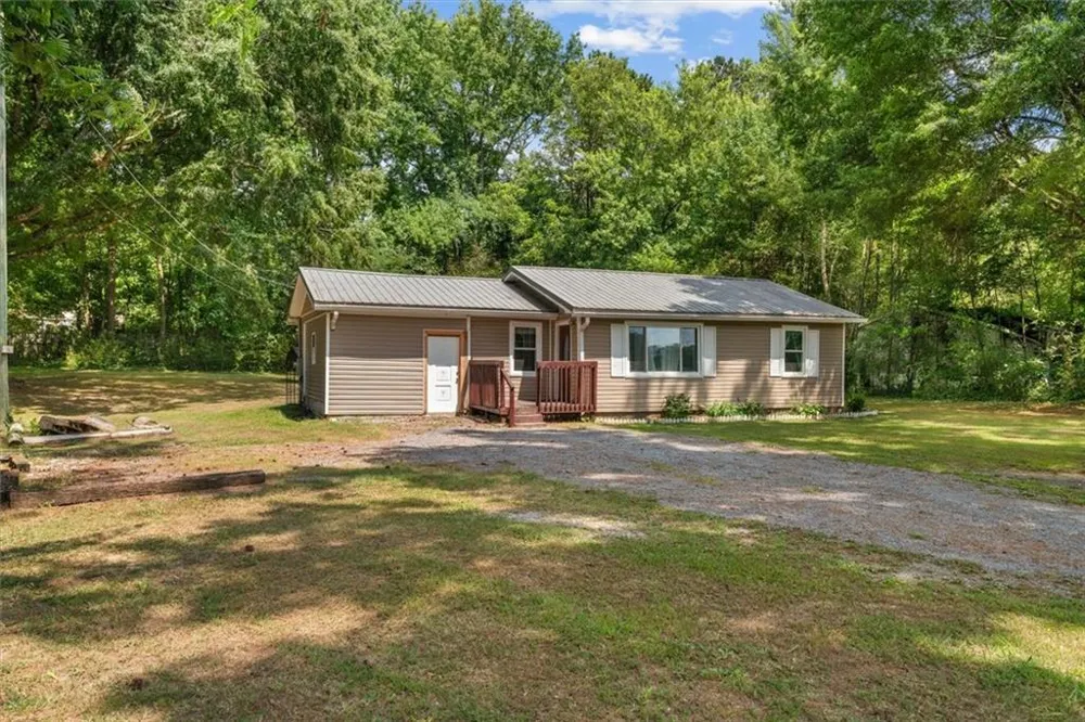 163 Ben Putnam Road Resaca, GA 30735