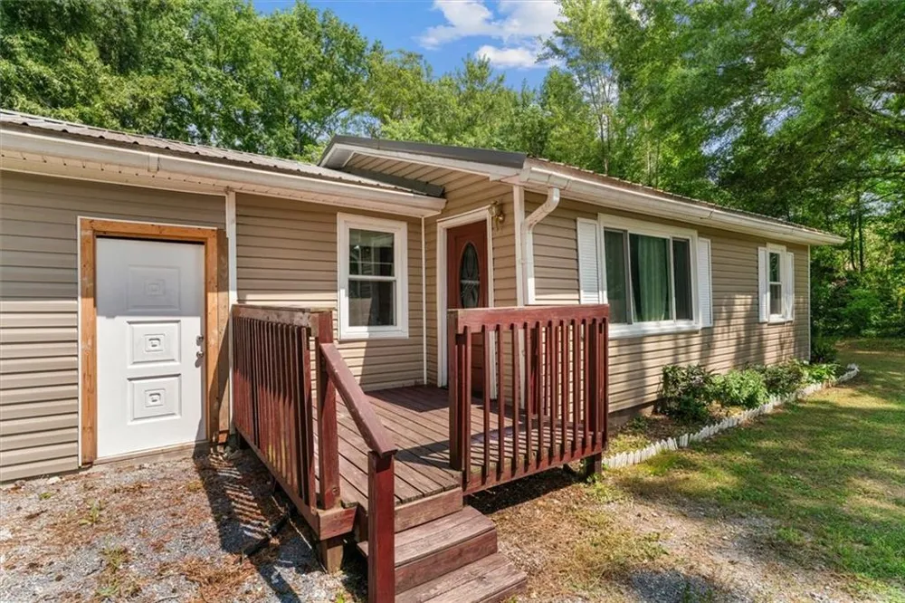 163 Ben Putnam Road Resaca, GA 30735