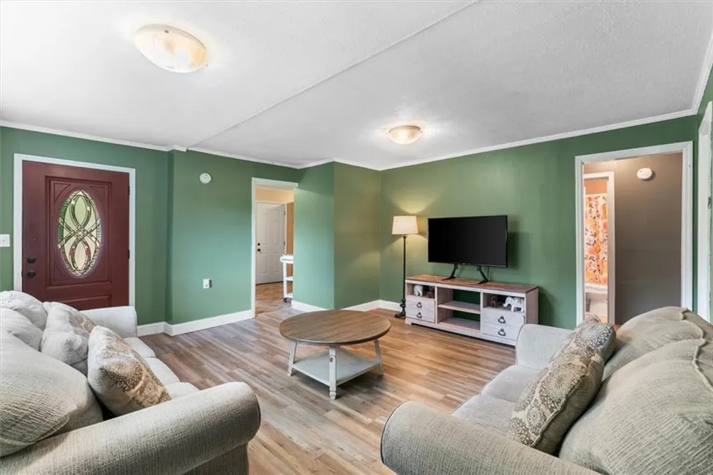 163 Ben Putnam Road Resaca, GA 30735