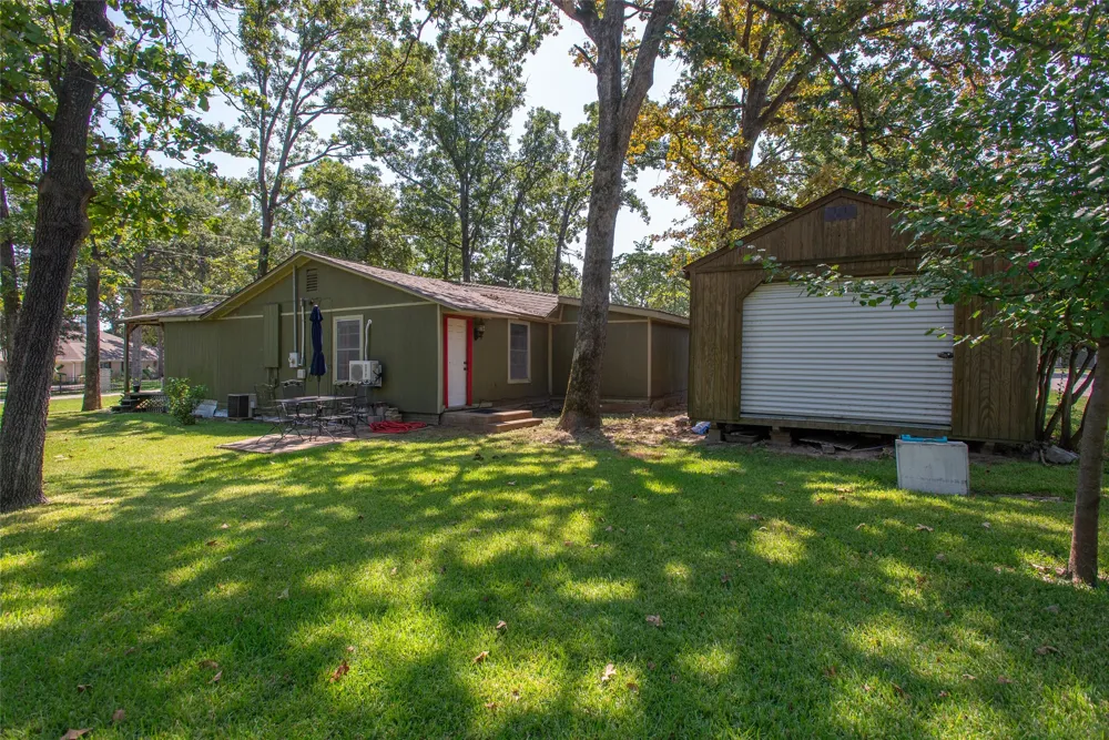 1217 Aloha Road Tool, TX 75143
