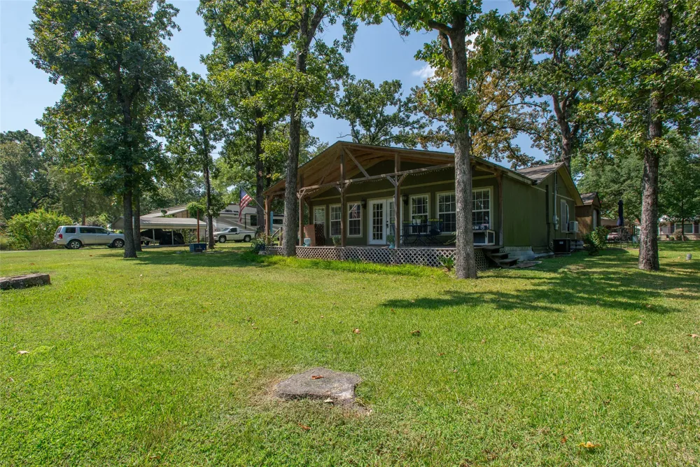 1217 Aloha Road Tool, TX 75143