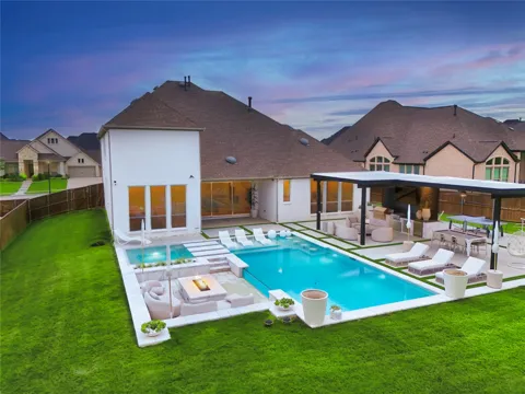 2028 Waterleaf Road