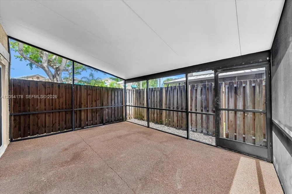 12370 SW 52nd St #0 Cooper City, FL 33330