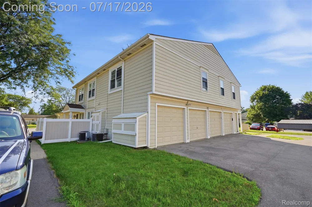 22886 Talford Street Novi City, MI 48375
