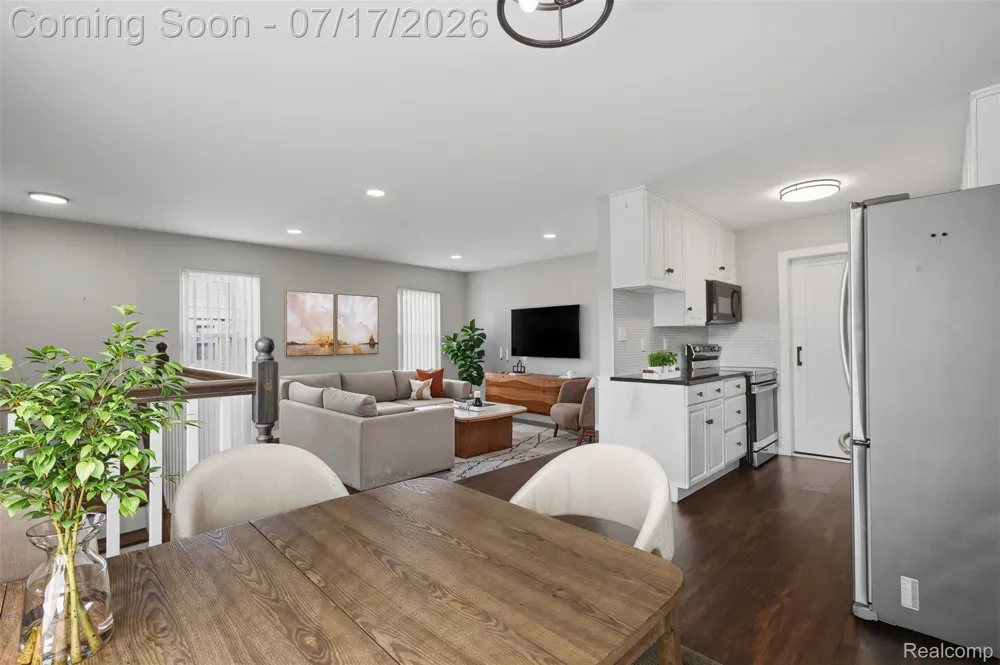22886 Talford Street Novi City, MI 48375