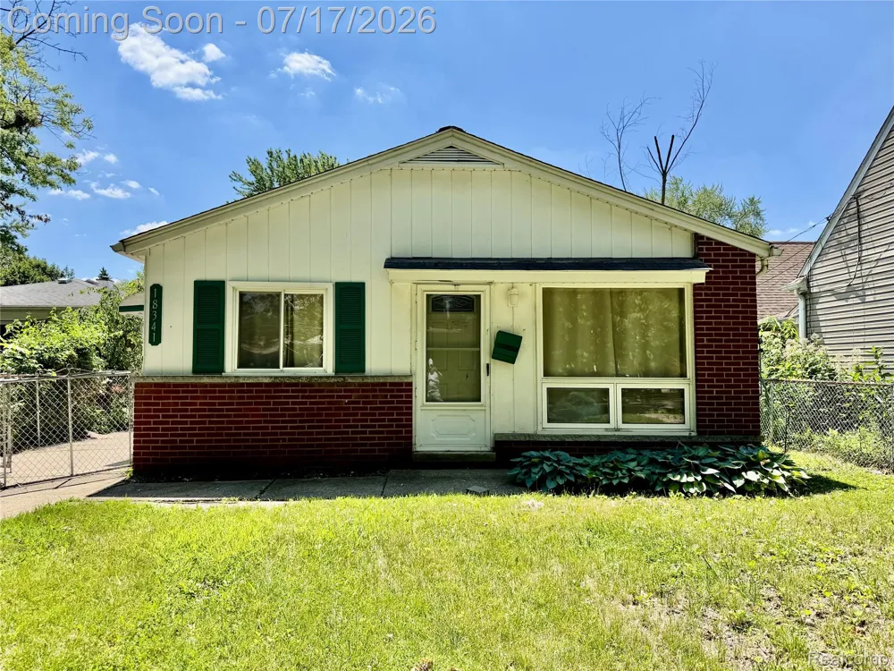 18341 Colgate Street Dearborn Heights City, MI 48125
