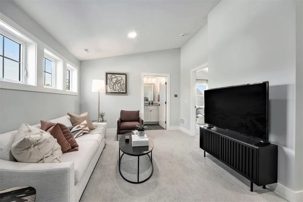2291 Knapp Bluff Court NE Grand Rapids Charter Township, MI 49525