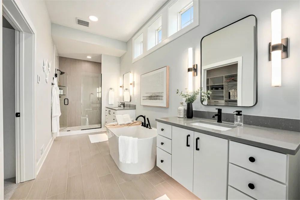 2291 Knapp Bluff Court NE Grand Rapids Charter Township, MI 49525