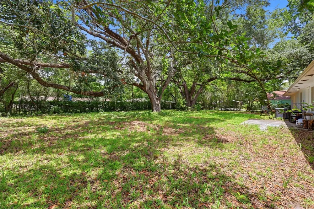 4628 NW 40TH STREET Gainesville, FL 32606