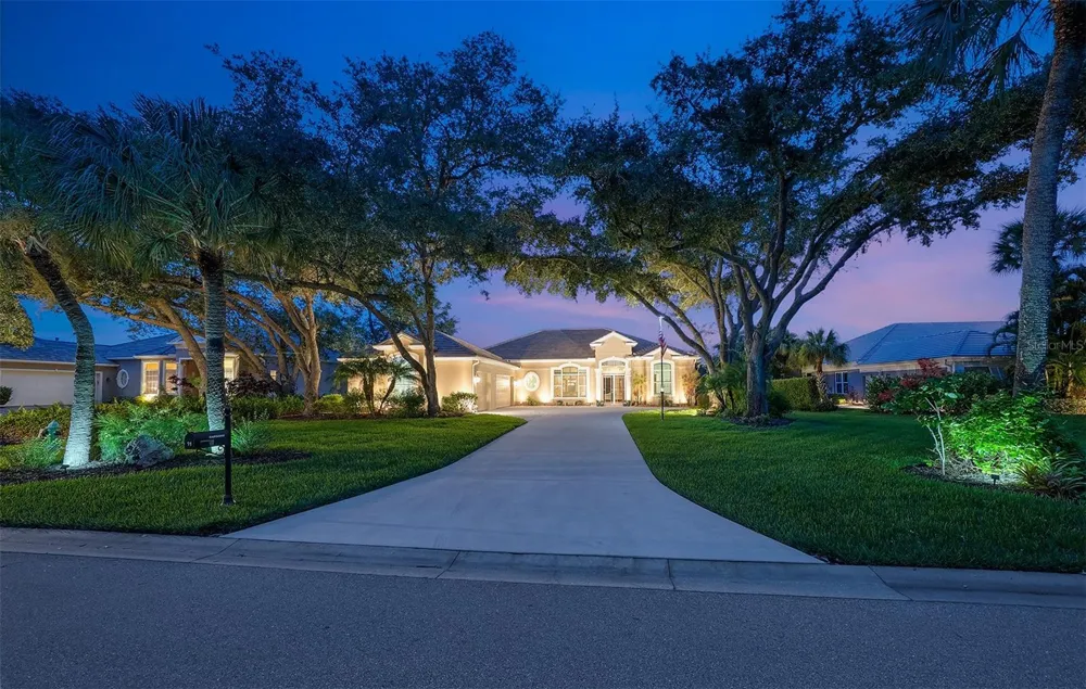 11 CAYMAN ISLES BOULEVARD Englewood, FL 34223