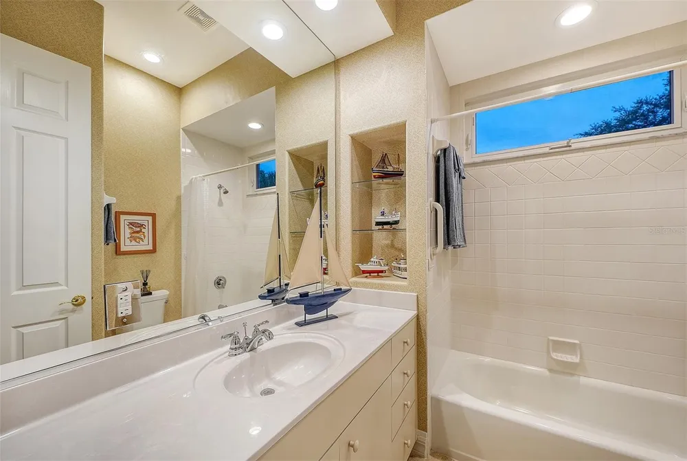 11 CAYMAN ISLES BOULEVARD Englewood, FL 34223