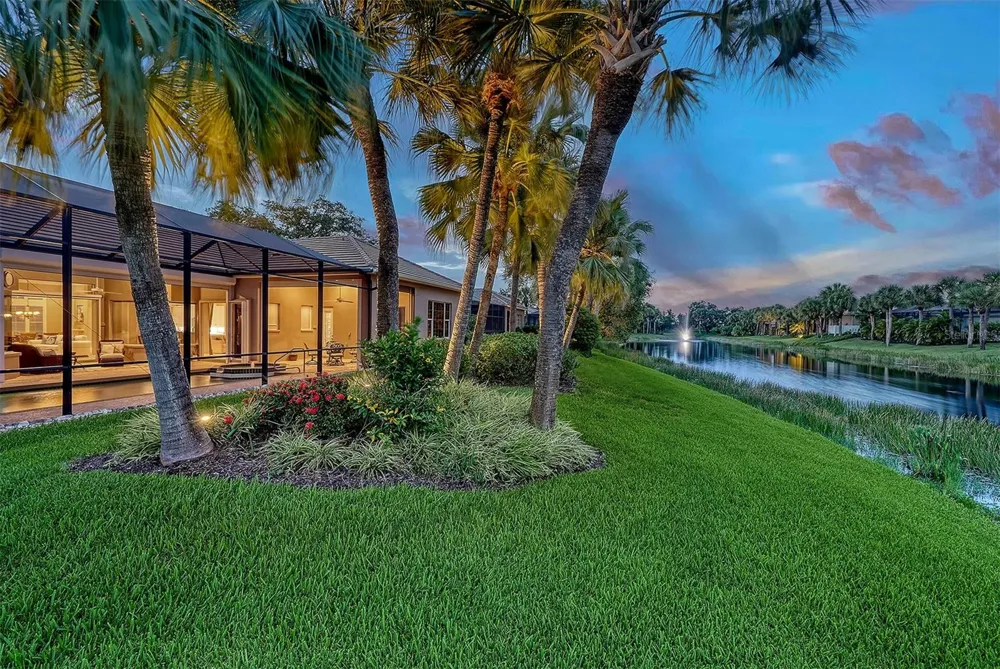 11 CAYMAN ISLES BOULEVARD Englewood, FL 34223