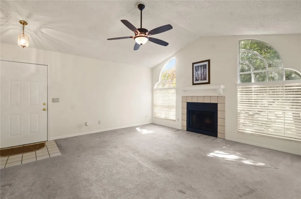 955 NORTHERN DANCER WAY #205 Casselberry, FL 32707
