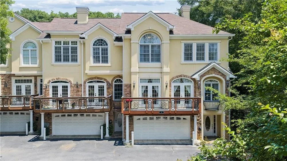 331 Carpenter Drive #5 Sandy Springs, GA 30328